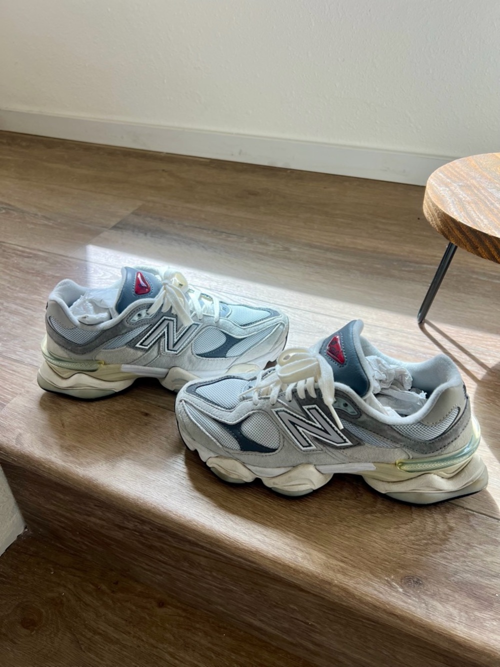 New Balance 9060 women’s sneakers